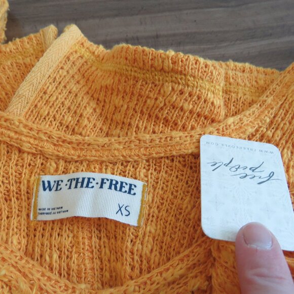 FREE PEOPLE WE THE FREE Boucle Sweater Tank Top in Mango Boho Beachy Sz XS NWT - Picture 13 of 13
